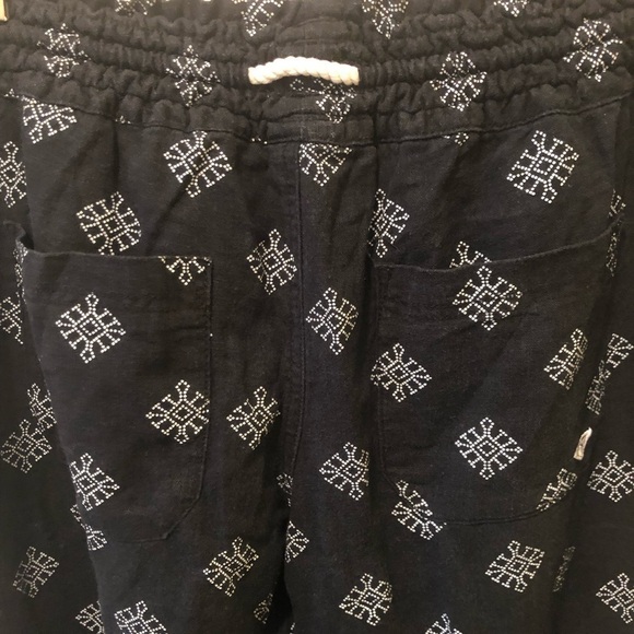 Roxy Black Printed Snowflake Lounge Pant Sz L Relaxed Flare Hem Drawstring Waist - Picture 4 of 5